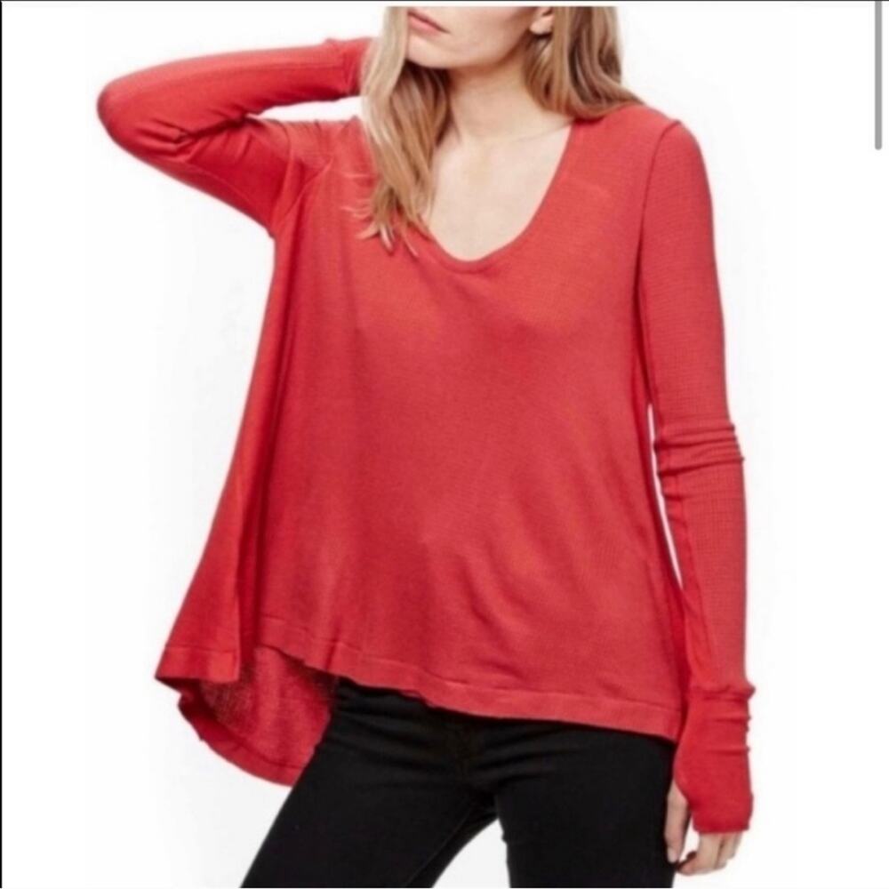 Free People We the Free Malibu Thermal High Low Long Sleeve Shirt size Medium